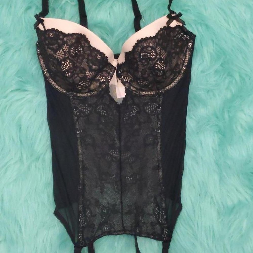 Victoria Secret corset / bustier top (34)